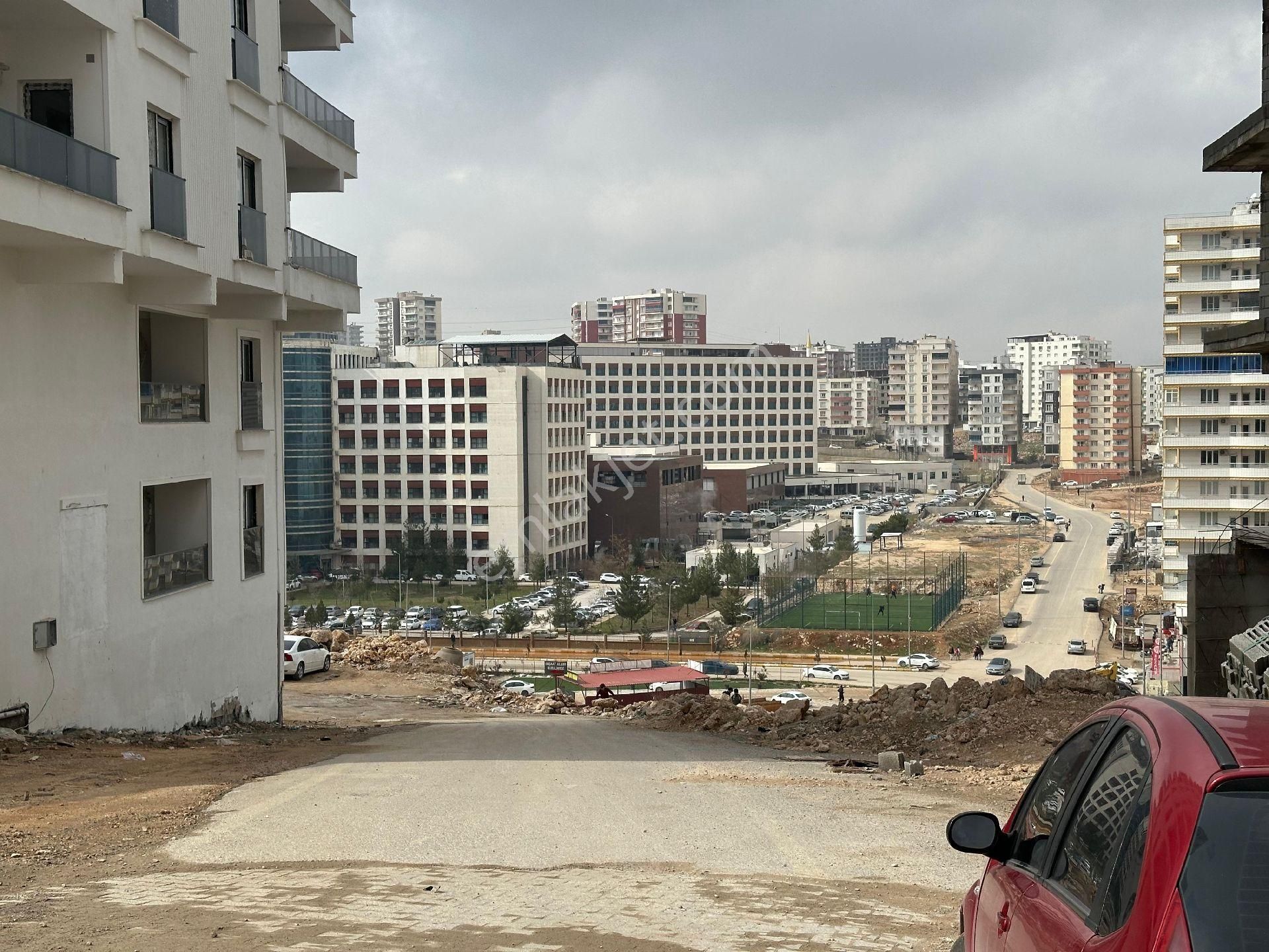 Merkezi Konumda 1+1 Eşyalı Satılık Daire - Görsel 2