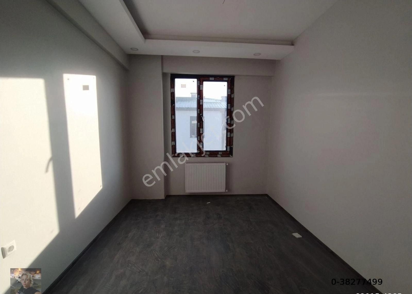 Büşra Gayrimenkulden Site İçinde Satılık Sıfır Daire 2+1 Kat 4 Balkonlu 87m2 Açık Kapılı Otoparklı - Görsel 20