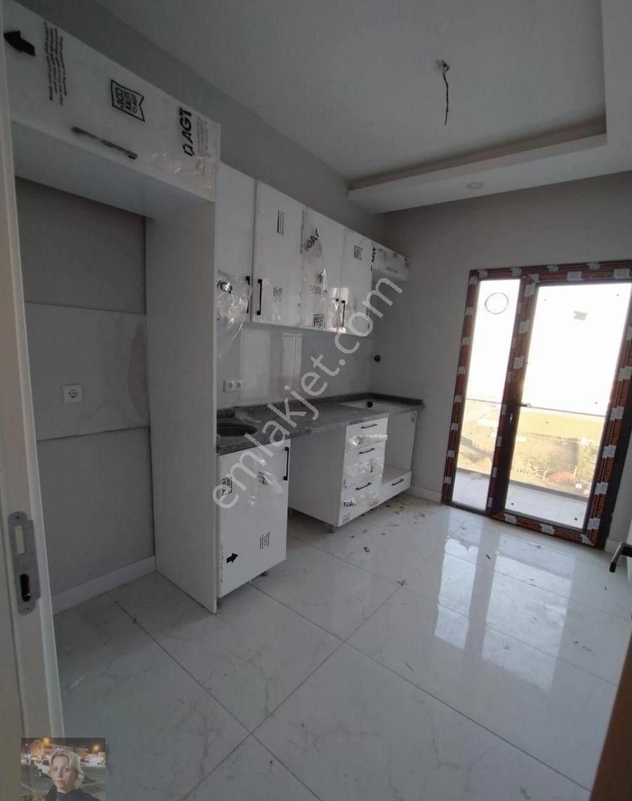 Büşra Gayrimenkulden Site İçinde Satılık Sıfır Daire 2+1 Kat 4 Balkonlu 87m2 Açık Kapılı Otoparklı - Görsel 8