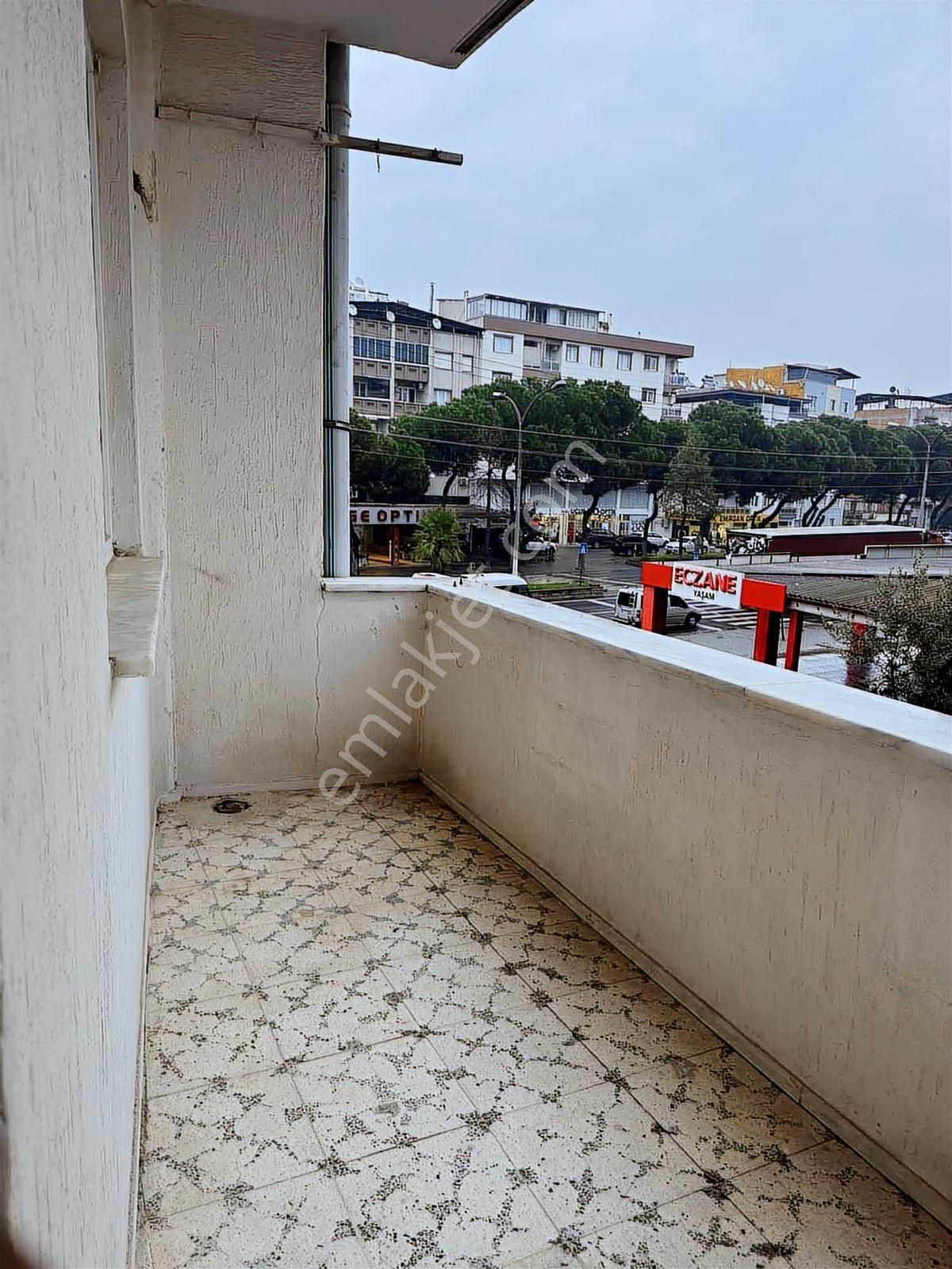 Referans Hastane Yanı Kiralık 3+1 Daire - Görsel 13