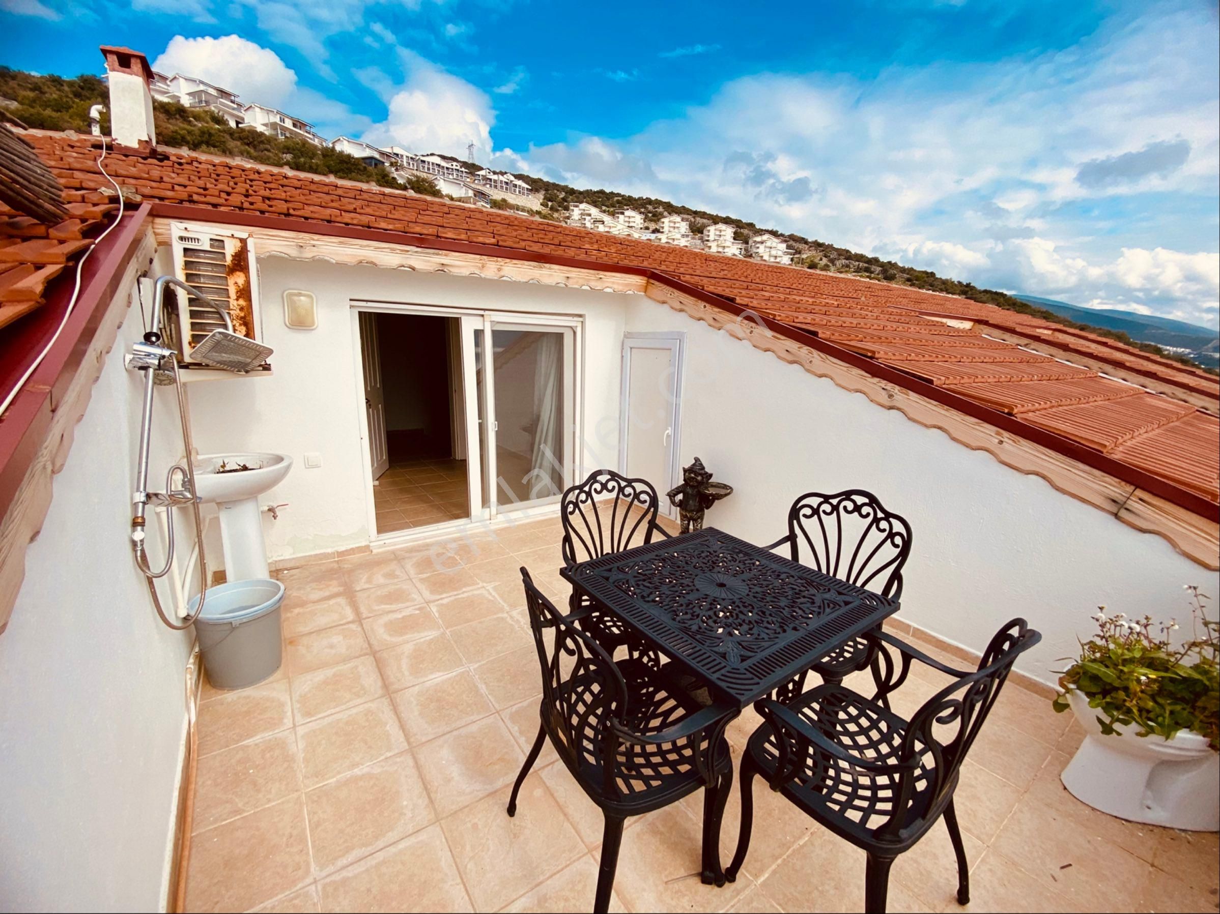 Didim Akbük'te Deniz Manzaralı Eşyalı Satılık 2+1 Dubleks Daire - Görsel 34