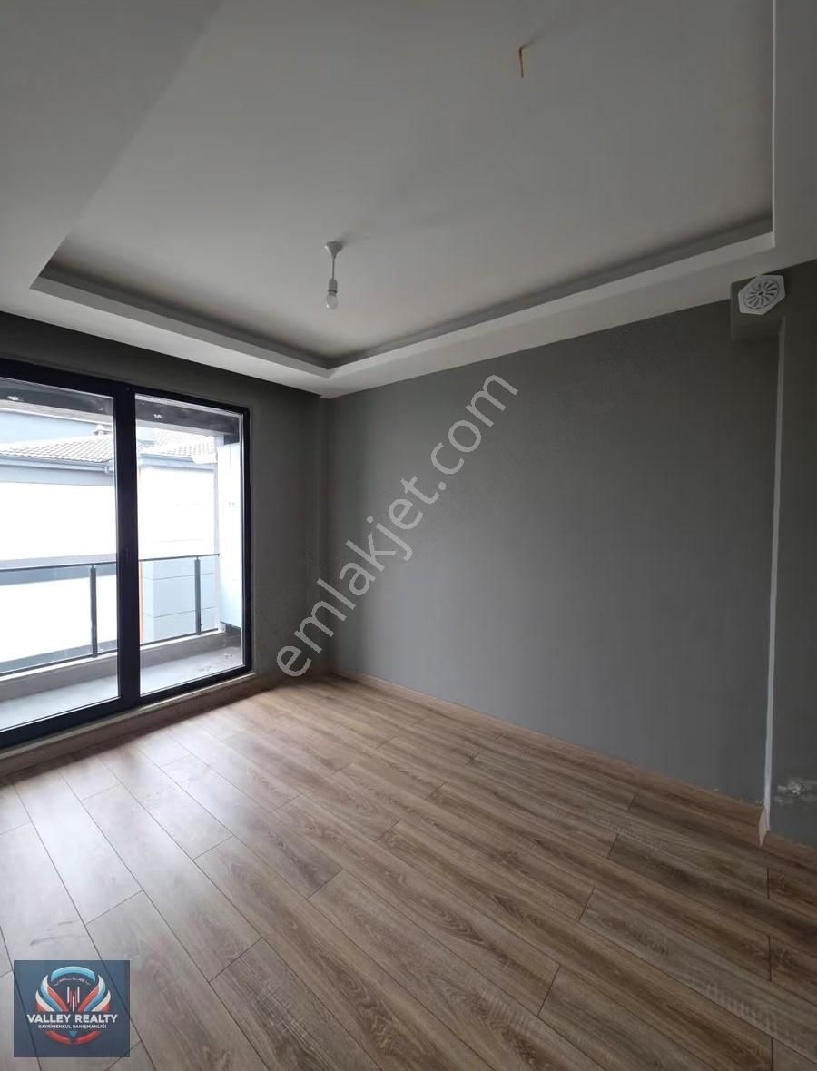 Valley'den Zafer Mahallesinde Havuz Cepheli 1+1 Kiralık Daire! - Görsel 10