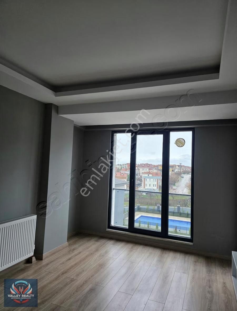 Valley'den Zafer Mahallesinde Havuz Cepheli 1+1 Kiralık Daire! - Görsel 16