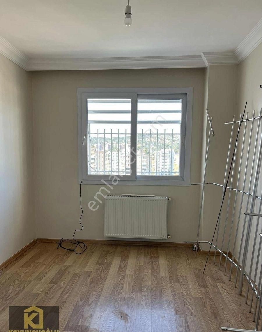 Koyuncuoğlu'ndan Rezidans'da Kiralık 4+1 - Görsel 22