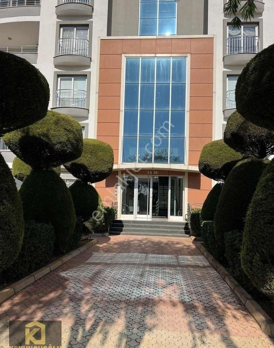 Koyuncuoğlu'ndan Rezidans'da Kiralık 4+1 - Görsel 12