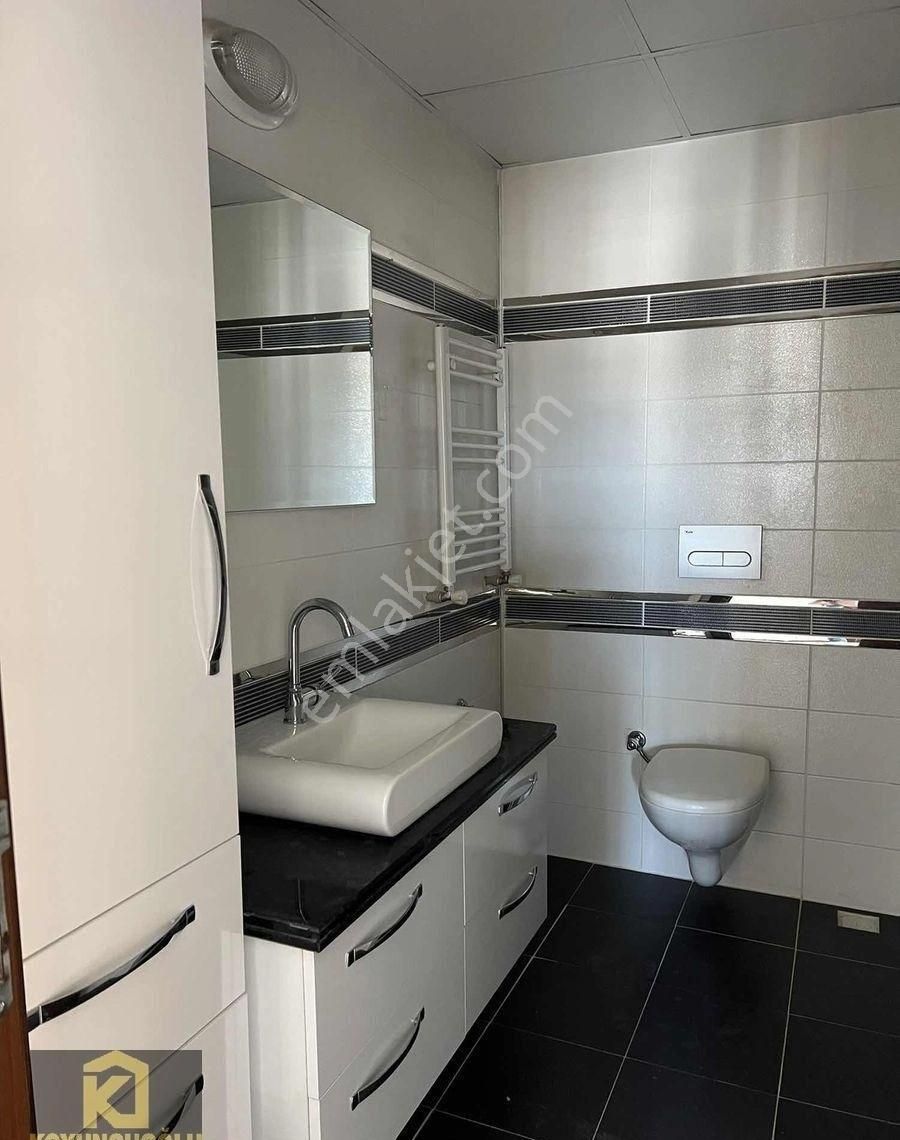 Koyuncuoğlu'ndan Rezidans'da Kiralık 4+1 - Görsel 13