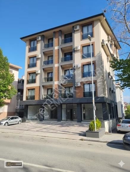 Tekirdağ Süleymanpaşa Muratlı Caddesinde Satılık 2+1 Daireler