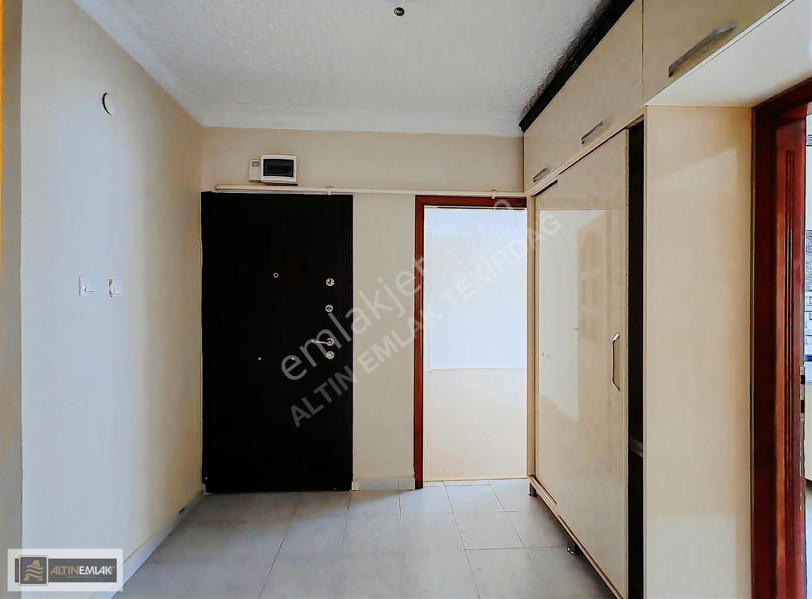 Tekirdağ Süleymanpaşa Yavuz Mah.de Konum Avantajlı Kiralık 3+1 - Görsel 14