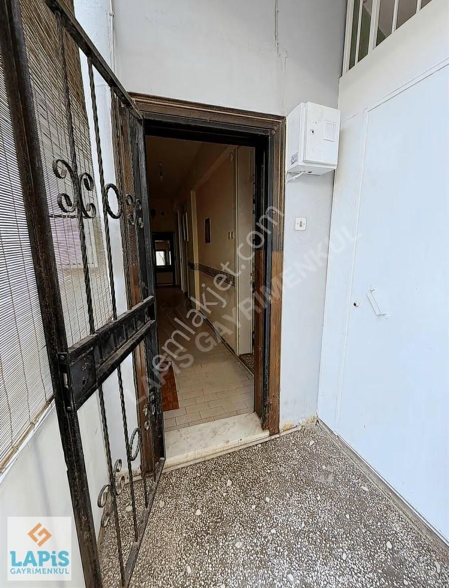 Kuşadası Tam Merkezde 3+1 Yüksekgiriş Satılık Daire - Görsel 3