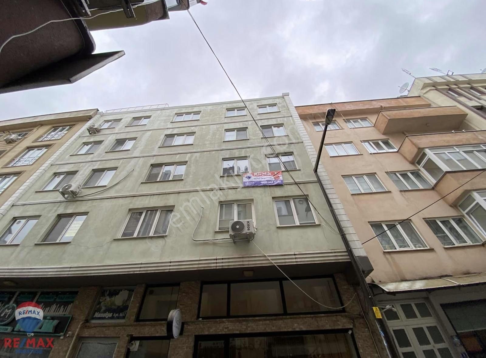 Biga/mustafa Aksekili Sokakta 2+1 Ara Kat Kiralık Daire! - Görsel 7