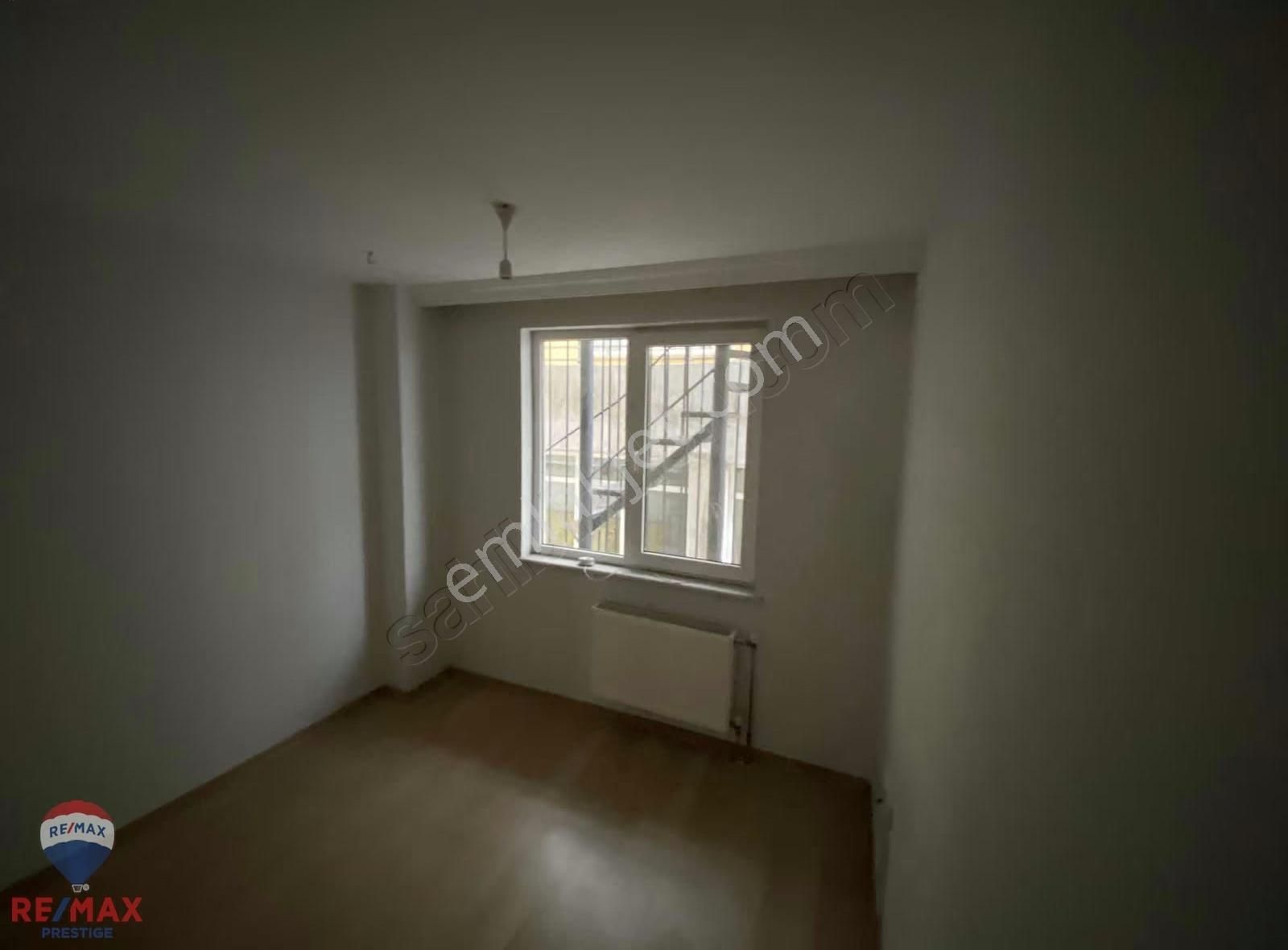 Biga/mustafa Aksekili Sokakta 2+1 Ara Kat Kiralık Daire! - Görsel 9