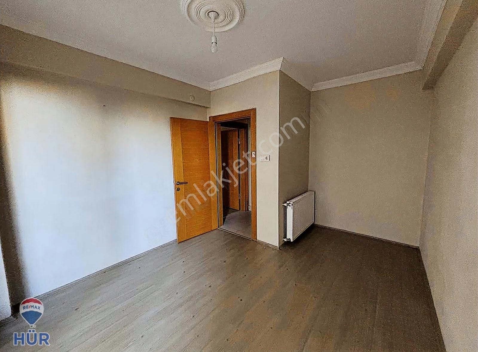 Remax Hür'den 3+1 Kiralık Daire - Görsel 12