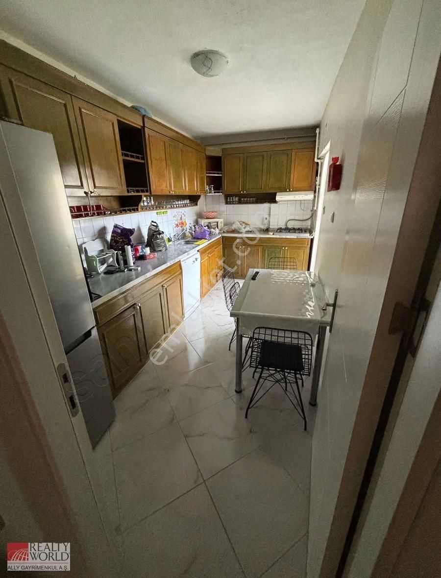 Kağıthane Hamidiye Mahallesi Site İçerisinde 3+1 Kiralık Daire - Görsel 6