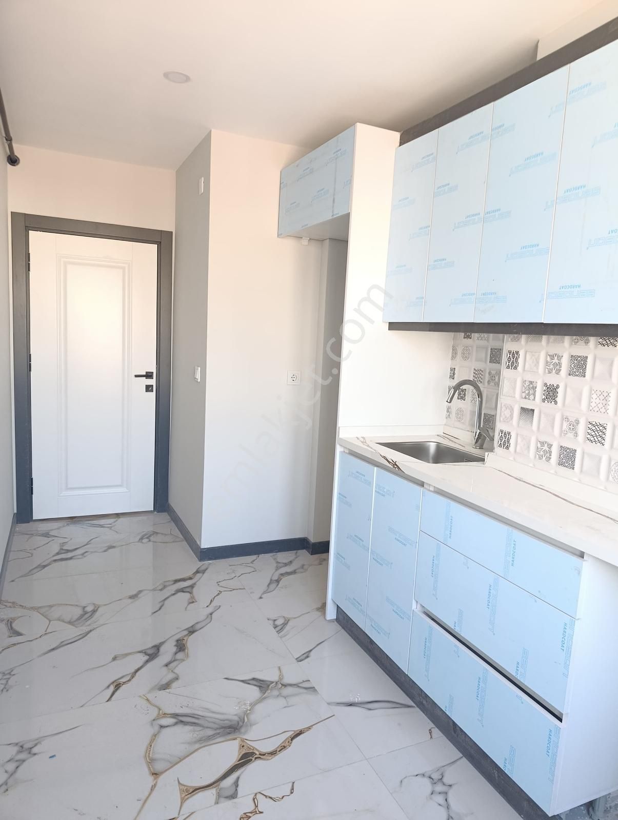 Satılık 2+1 85 M2 Ara Kat Sultanbeyli Mimar Sinan Mahallesi - Görsel 12