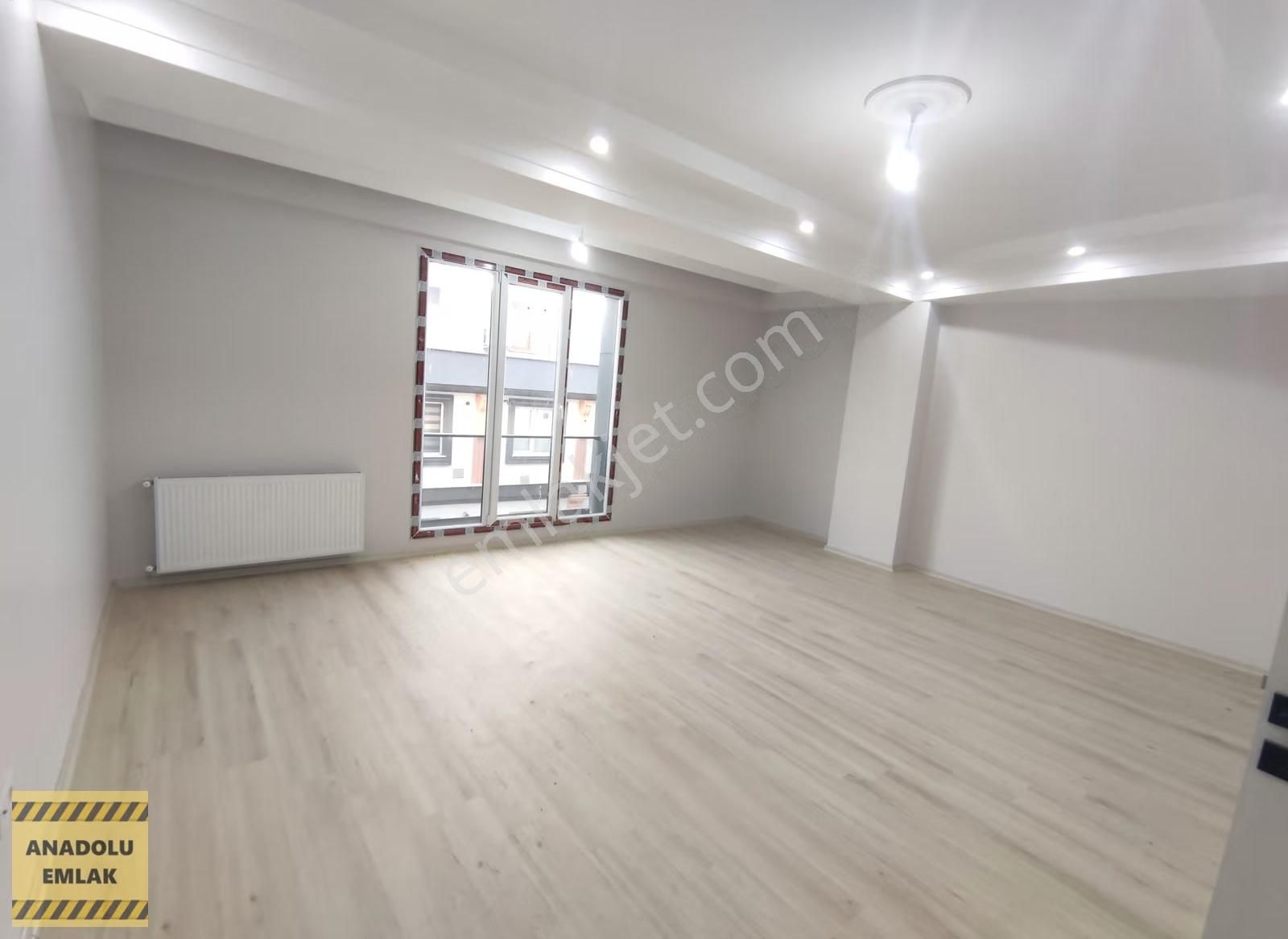 Satılık 3+1 Sıfır Ara Kat Geniş Daire Ebeveyn Banyolu Balkonlu - Görsel 10