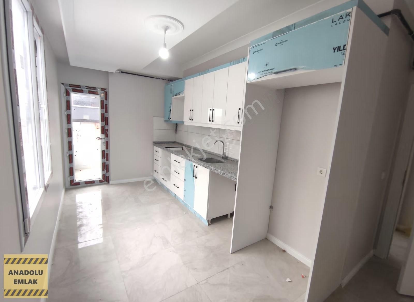 Satılık 3+1 Sıfır Ara Kat Geniş Daire Ebeveyn Banyolu Balkonlu - Görsel 15