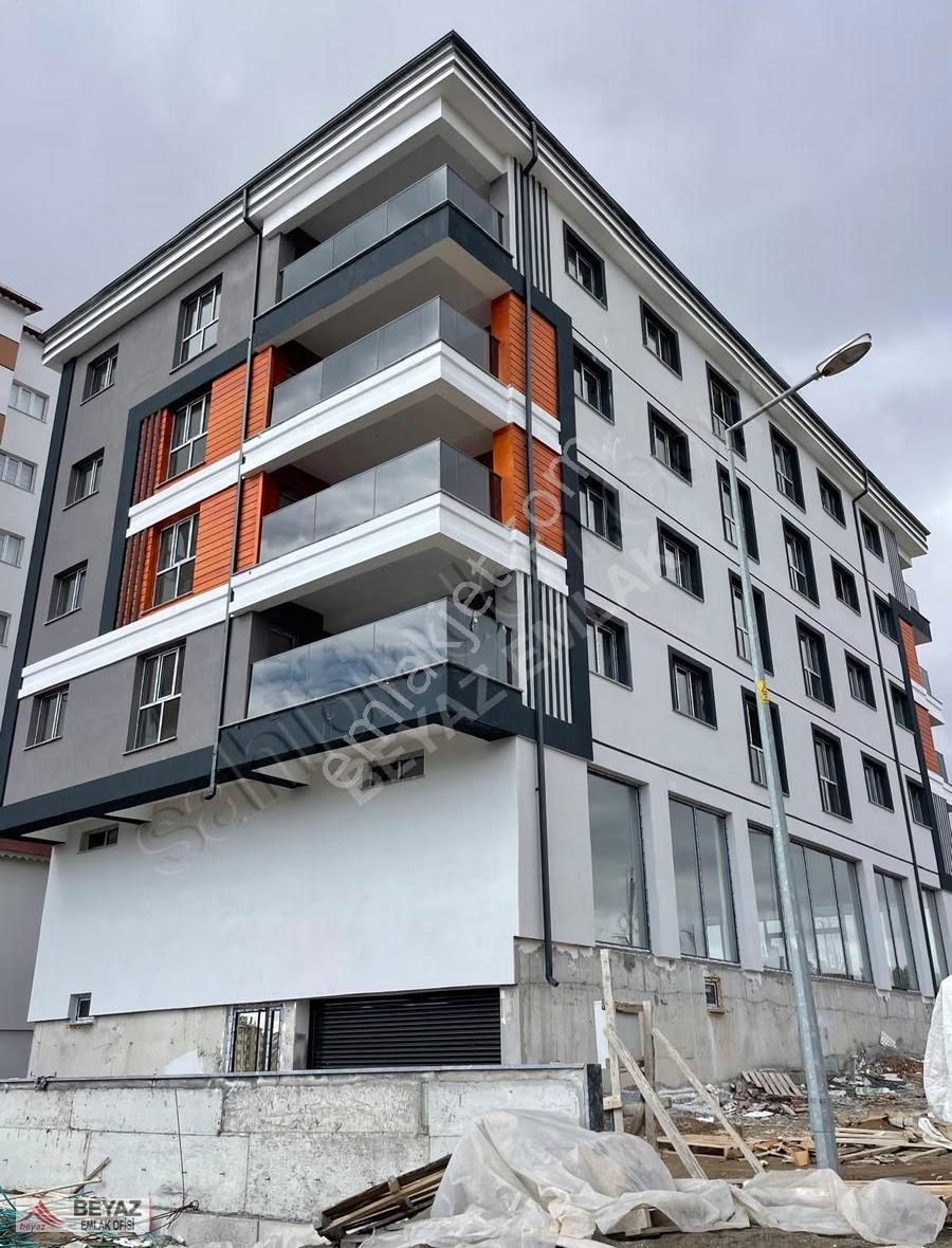 Beyaz Emlak'tan Şeyh Şamil Mh. N.erbakan Cad. 4+1 Satılık Daire - Görsel 4