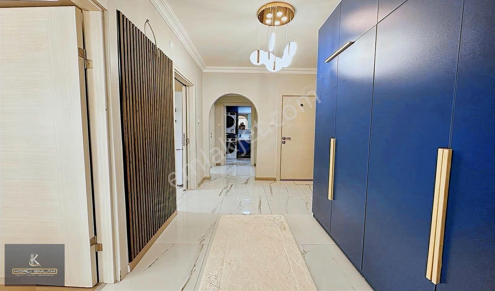 Günsazak Caddesinde Site İçerisinde Manzara Cephe 3+1 Lüks Daire