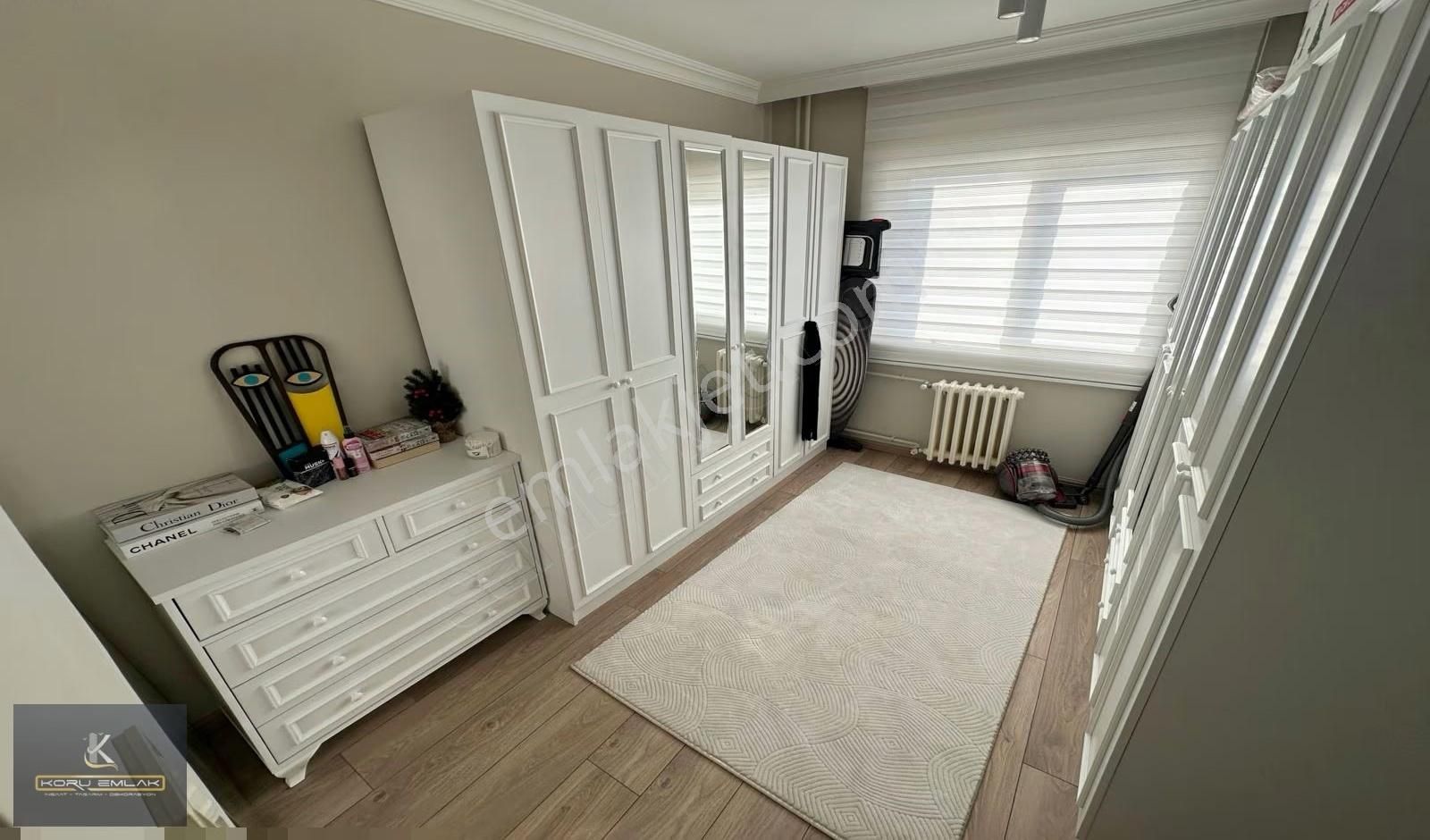 Günsazak Caddesinde Site İçerisinde Manzara Cephe 3+1 Lüks Daire - Görsel 2