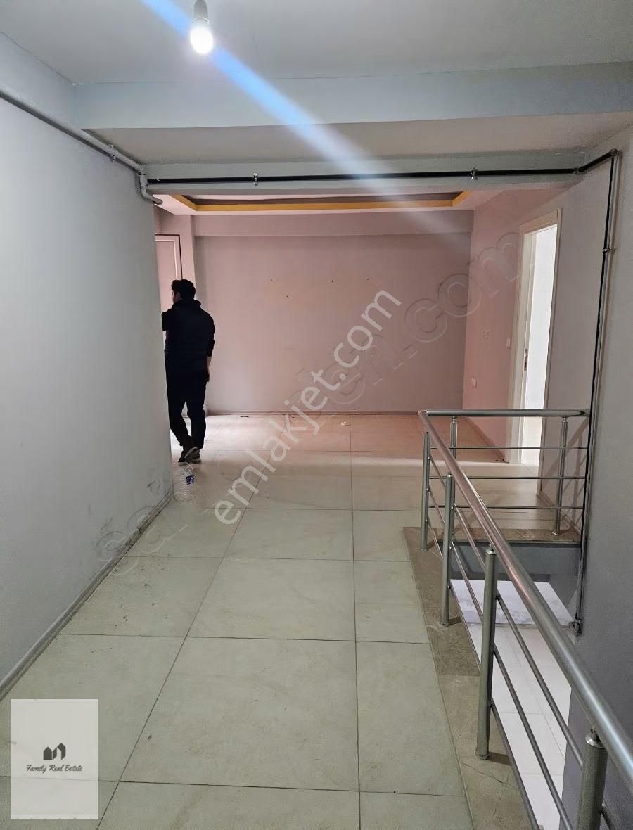 Akh8sar Mahallesınde Bekara Uygun Kıralık Daıre - Görsel 3