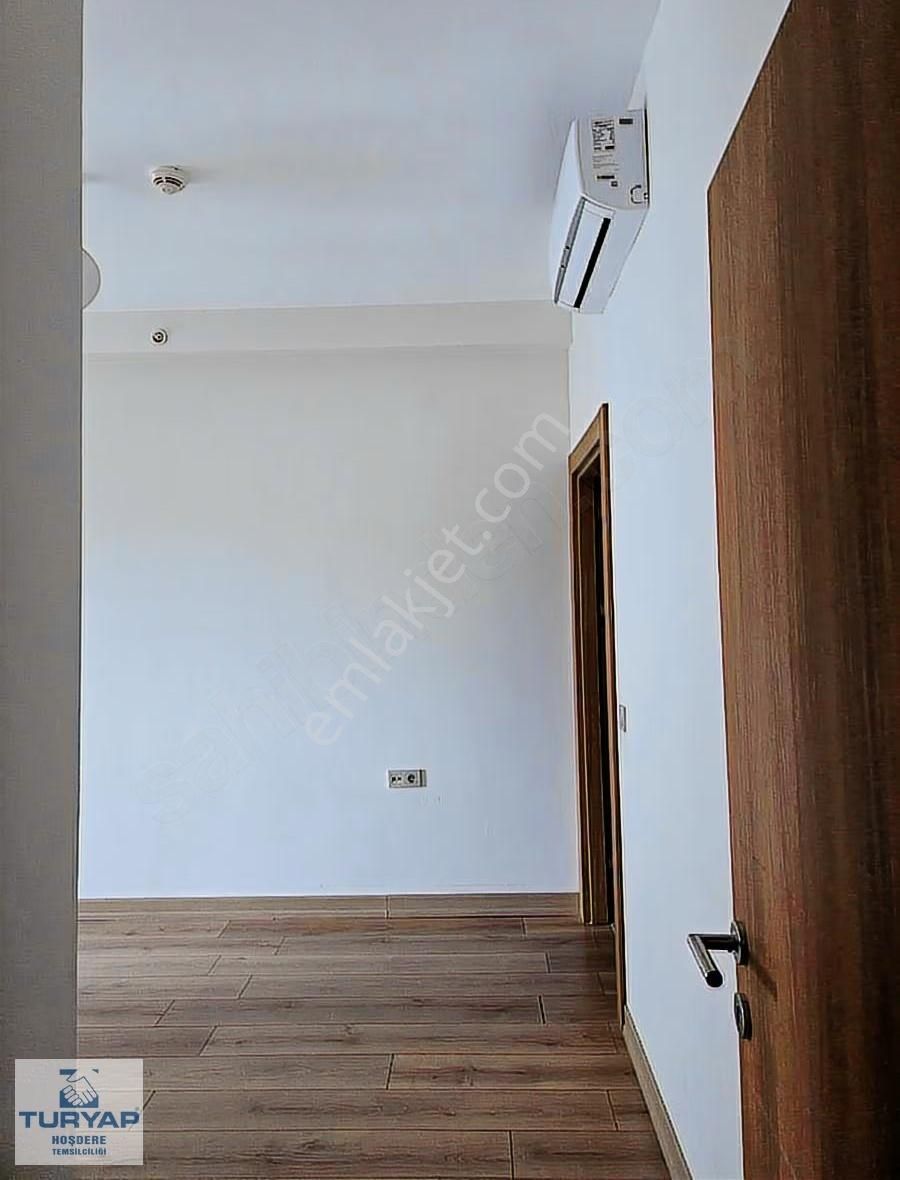 Avrupark 650 Ada Kiralık 3+1 Daire 47.000tl