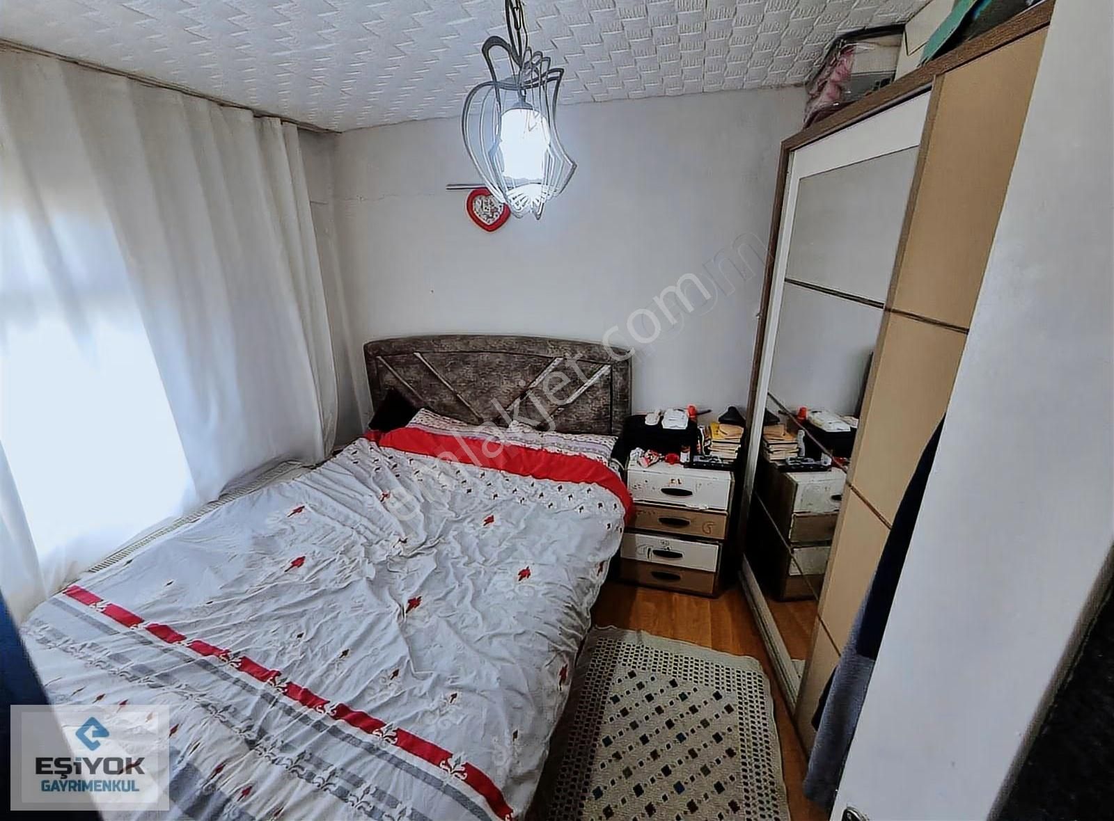 Torbalı Cumhuriyet Mahallesi'nde 2+1 Barış Yapı Sitesinde - Görsel 9