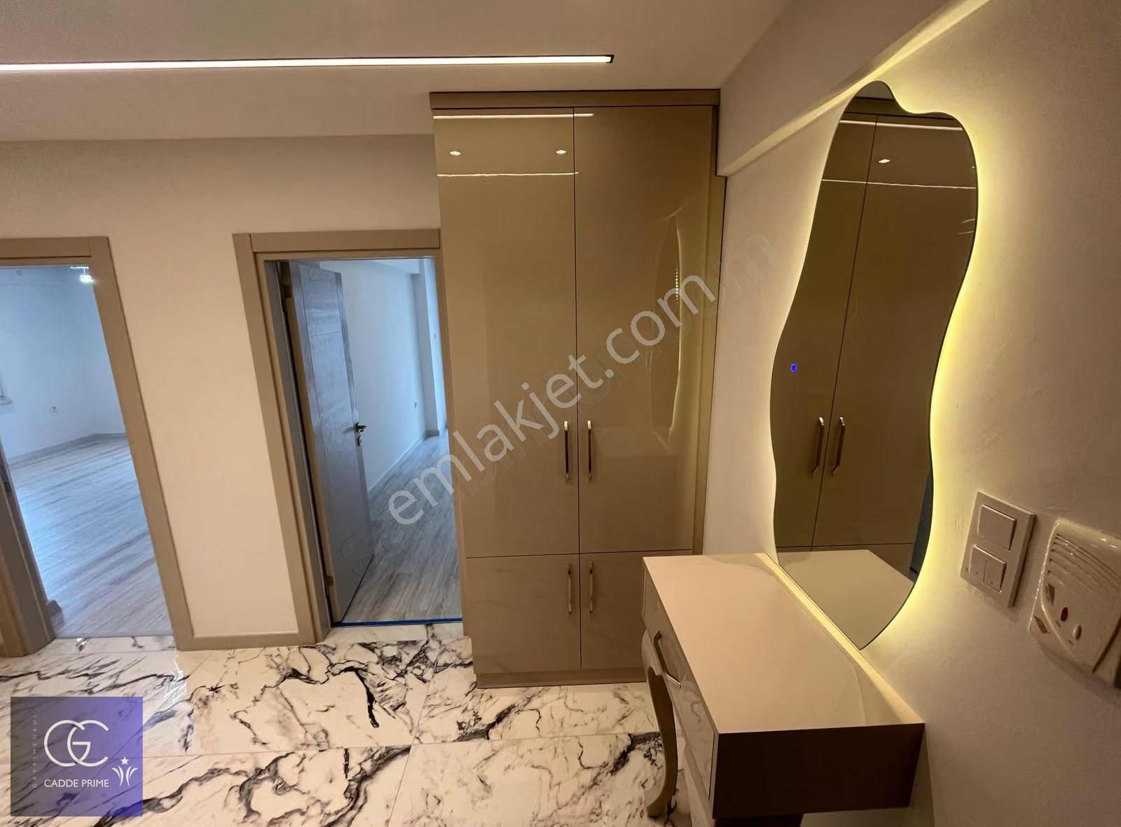 Cadde'den Akçay'da Ayrı Mutfaklı 3+1 Satılık Daire - Görsel 2