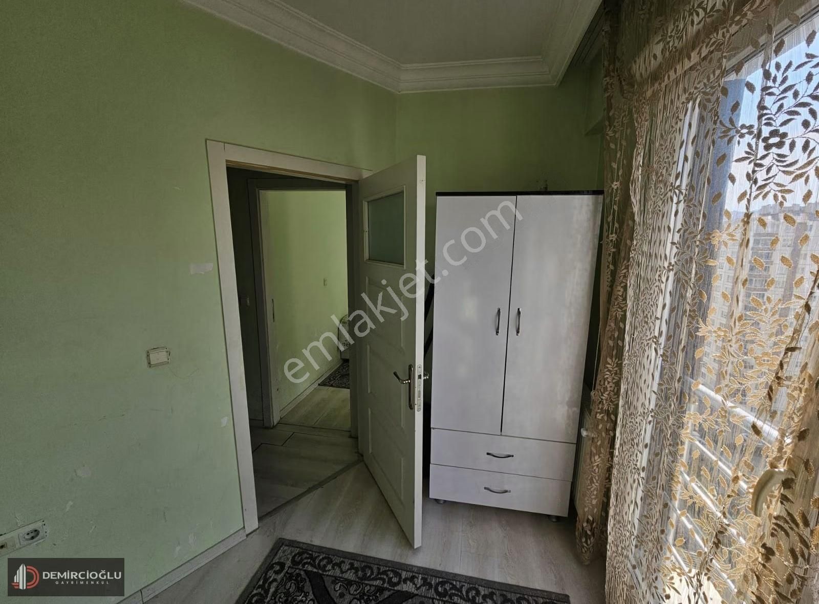 Akbaş'da Satılık Yatırımlık Acil Satılık Daire - Görsel 2