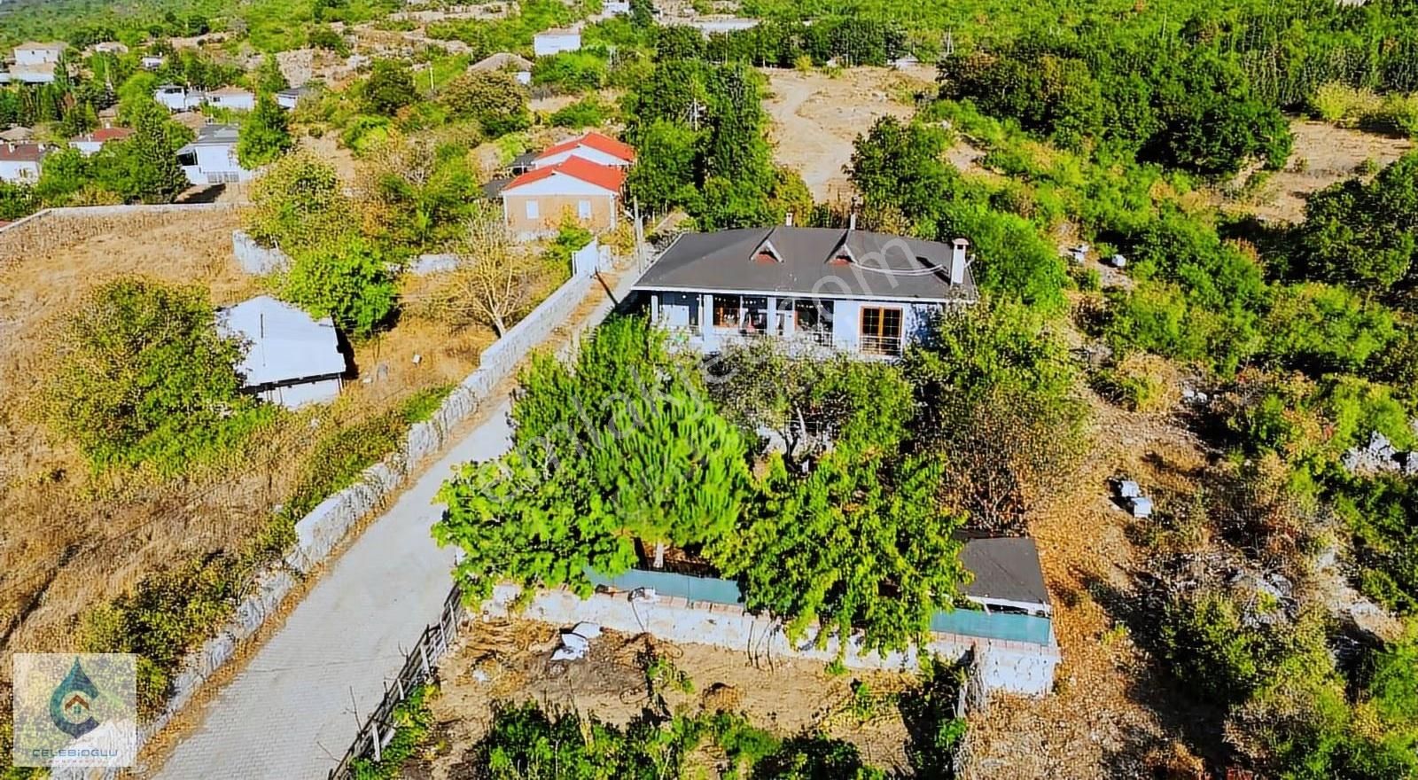 Dilovası Demirciler Köyünde Satılık Özel Bahçeli 4+1 Dubleks Ev - Görsel 5