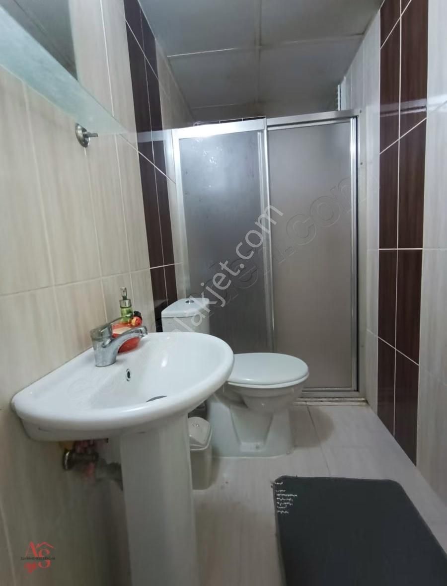 Adatepe Mahallesinde Eşyalı Geniş Mutfaklı Arakat Kiralık - Görsel 6