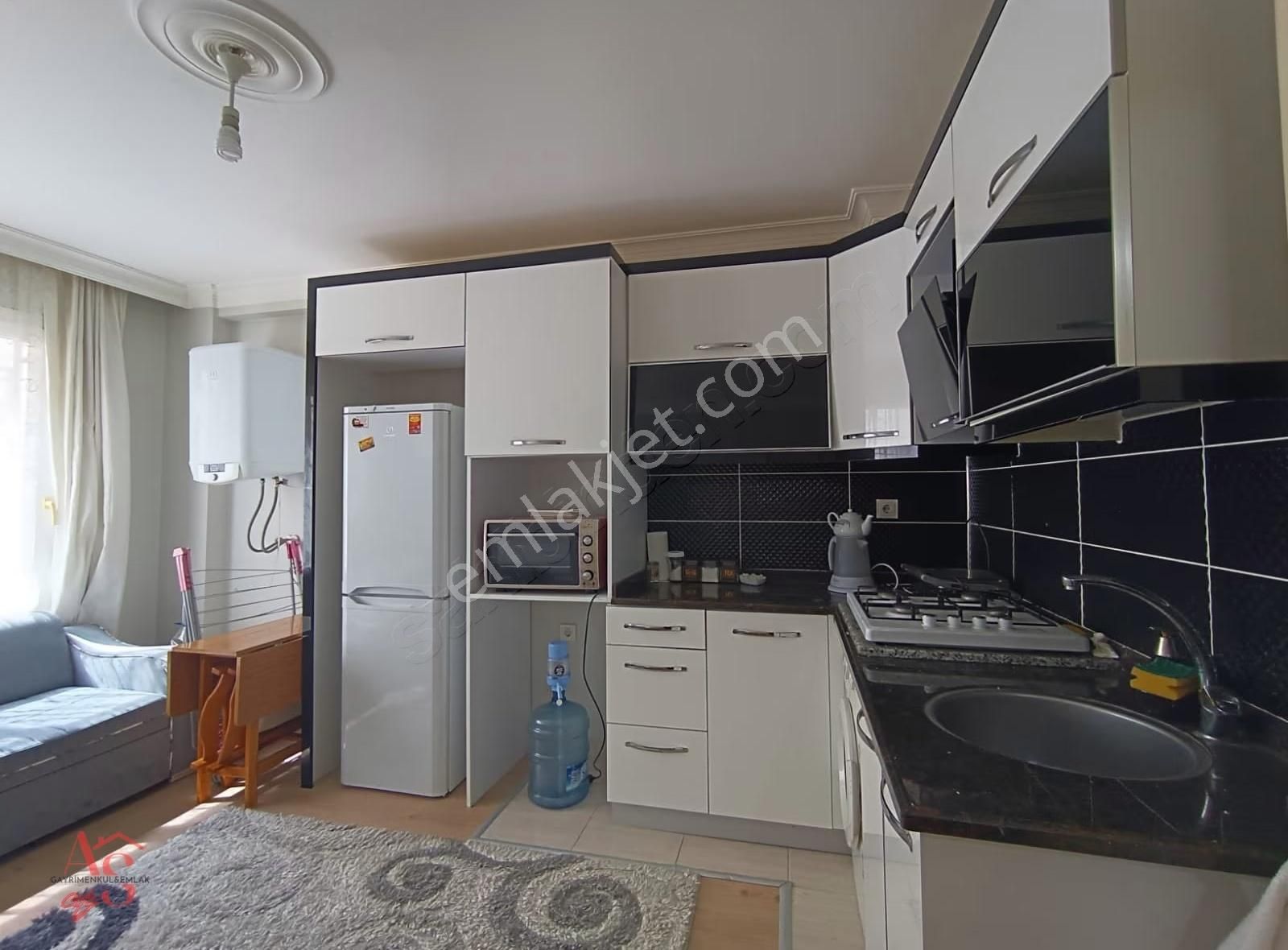 Adatepe Mahallesinde Eşyalı Geniş Mutfaklı Arakat Kiralık - Görsel 18