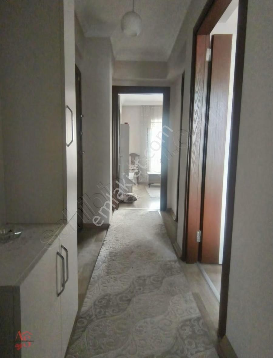 Bozyaka Cadde Yakını Arakat Asansörlü Genç Bina - Görsel 27