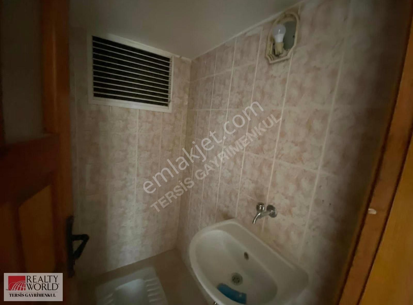 Rw Tersis'den Gaziler Mahallesinde Kiralık Daire - Görsel 2