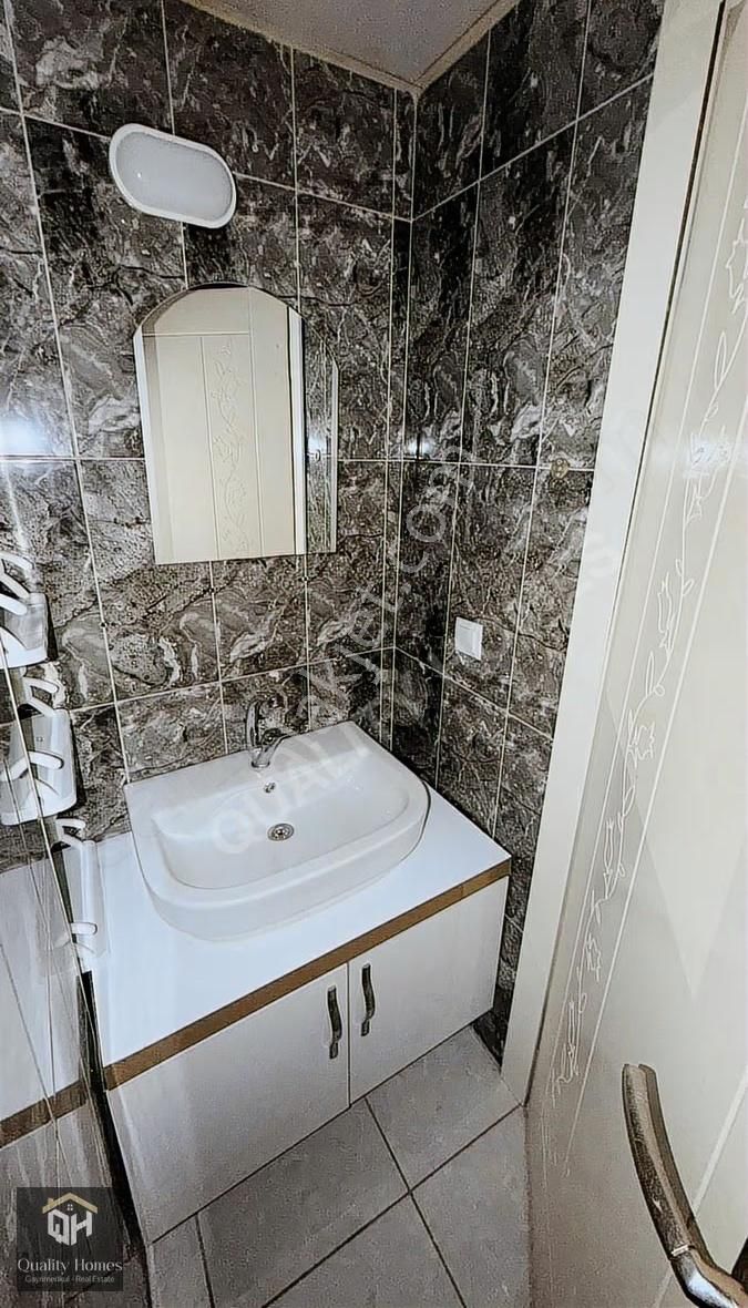 Merkezi Konumda Eşyalı 2+1 Kiralık Daire - Görsel 16