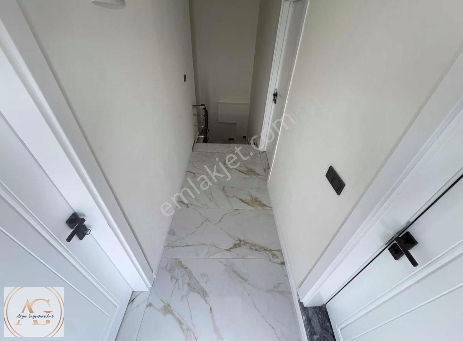 Denize Yakın, Merkezi Konumda Satılık 4+1 Dubleks Daire - Görsel 33
