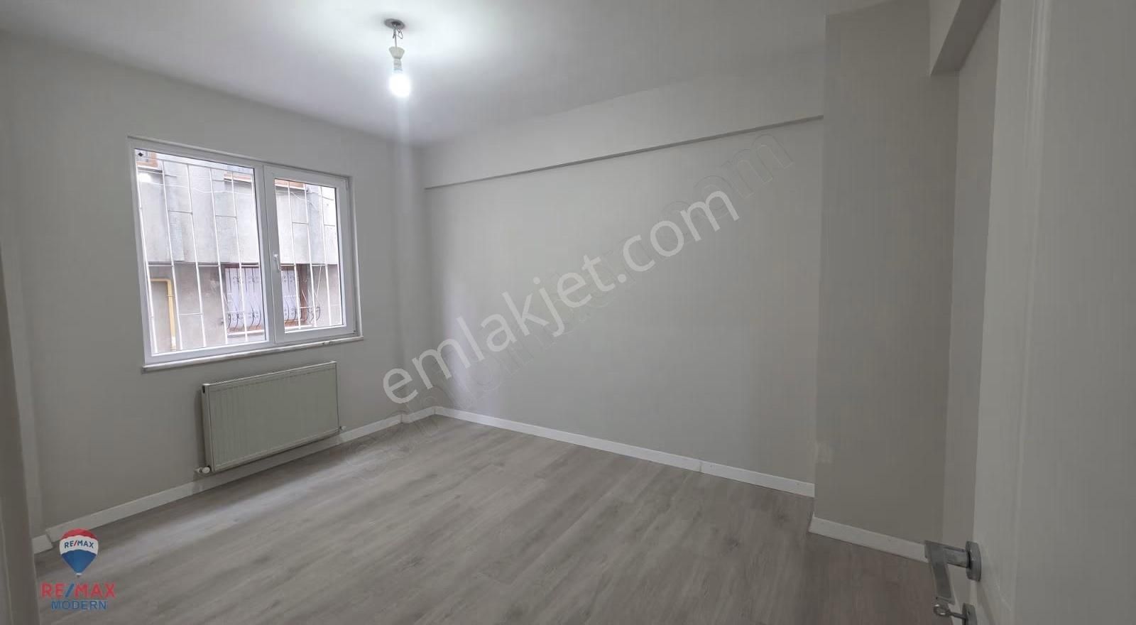 İlkadım Merkezi Konumda Yenilenmiş 2+1 Satılık Daire - Görsel 5