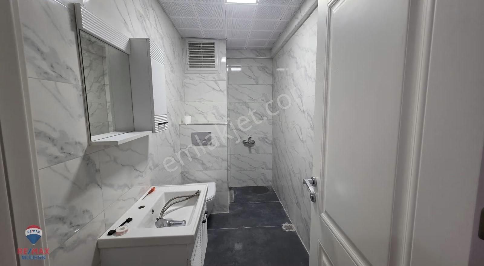 İlkadım Merkezi Konumda Yenilenmiş 2+1 Satılık Daire - Görsel 12