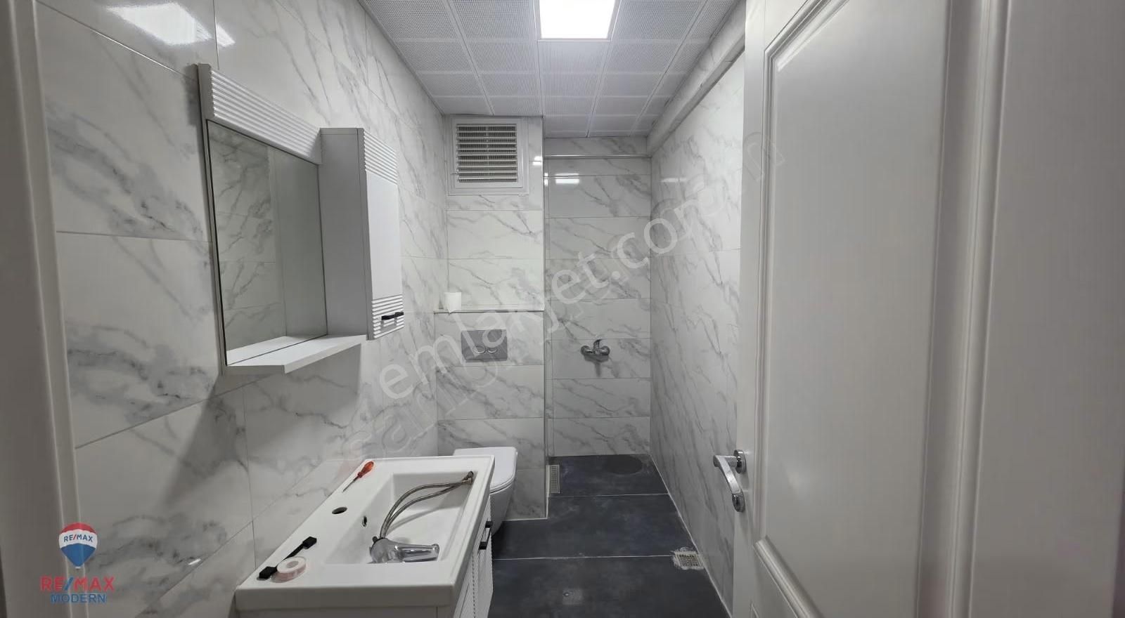 İlkadım Merkezi Konumda Yenilenmiş 2+1 Satılık Daire - Görsel 2