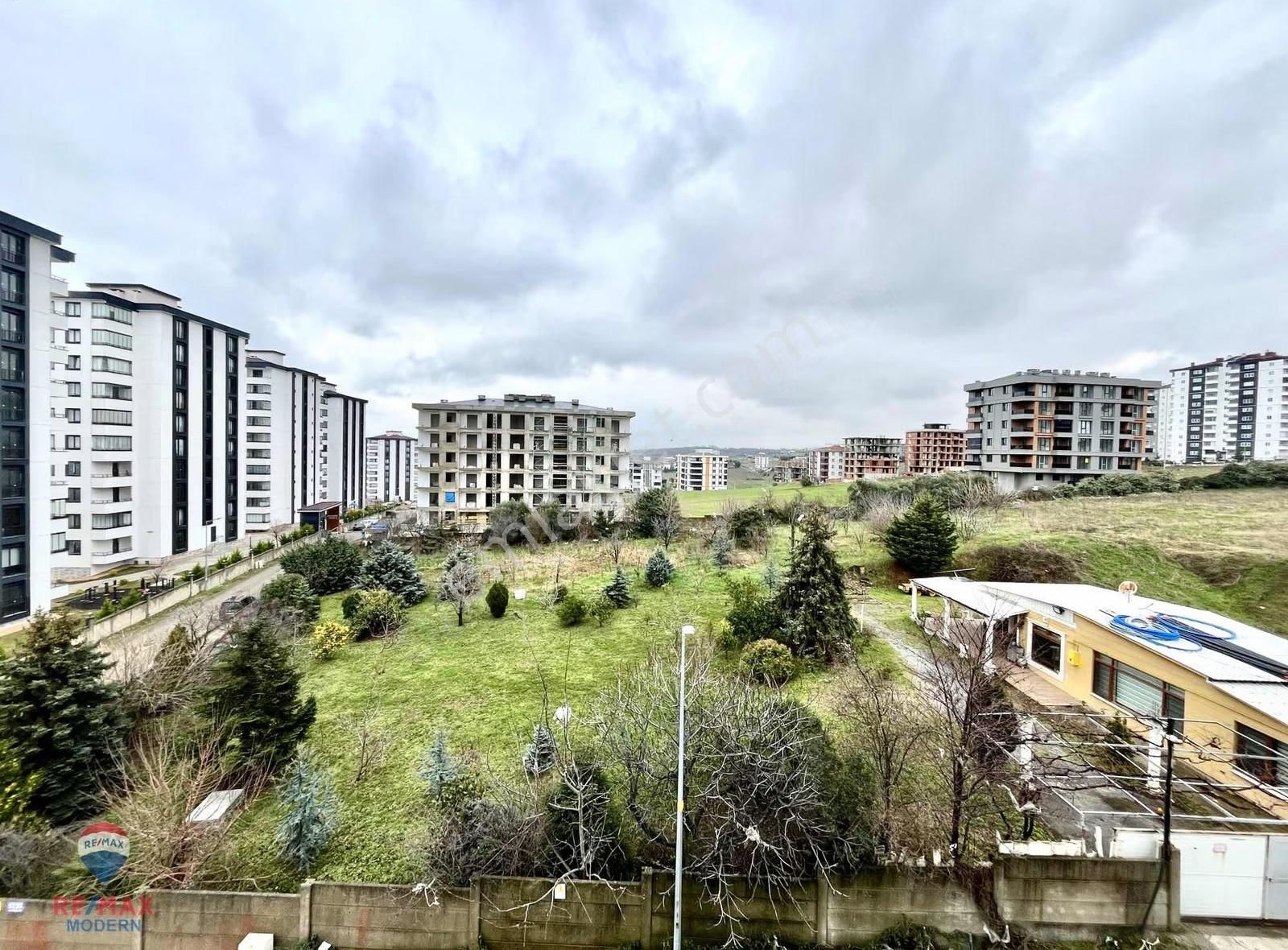 Tansu İnan'dan Büyükoyumca'da Deniz Manz Ve Yerden Isıtmalı 1+1 - Görsel 18