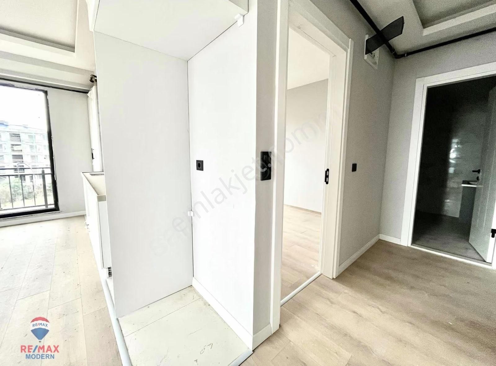 Tansu İnan'dan Büyükoyumca'da Deniz Manz Ve Yerden Isıtmalı 1+1 - Görsel 26