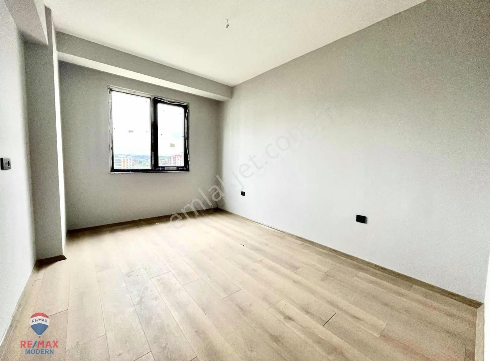 Tansu İnan'dan Büyükoyumca'da Deniz Manz Ve Yerden Isıtmalı 1+1 - Görsel 12