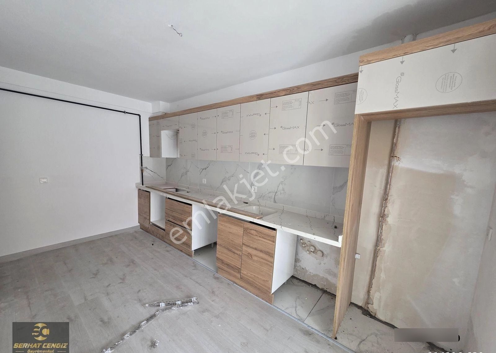 Yakacık'ta Tapu Masrafsız Yerden Isıtmalı Sıfır 3+1 Daire - Görsel 4