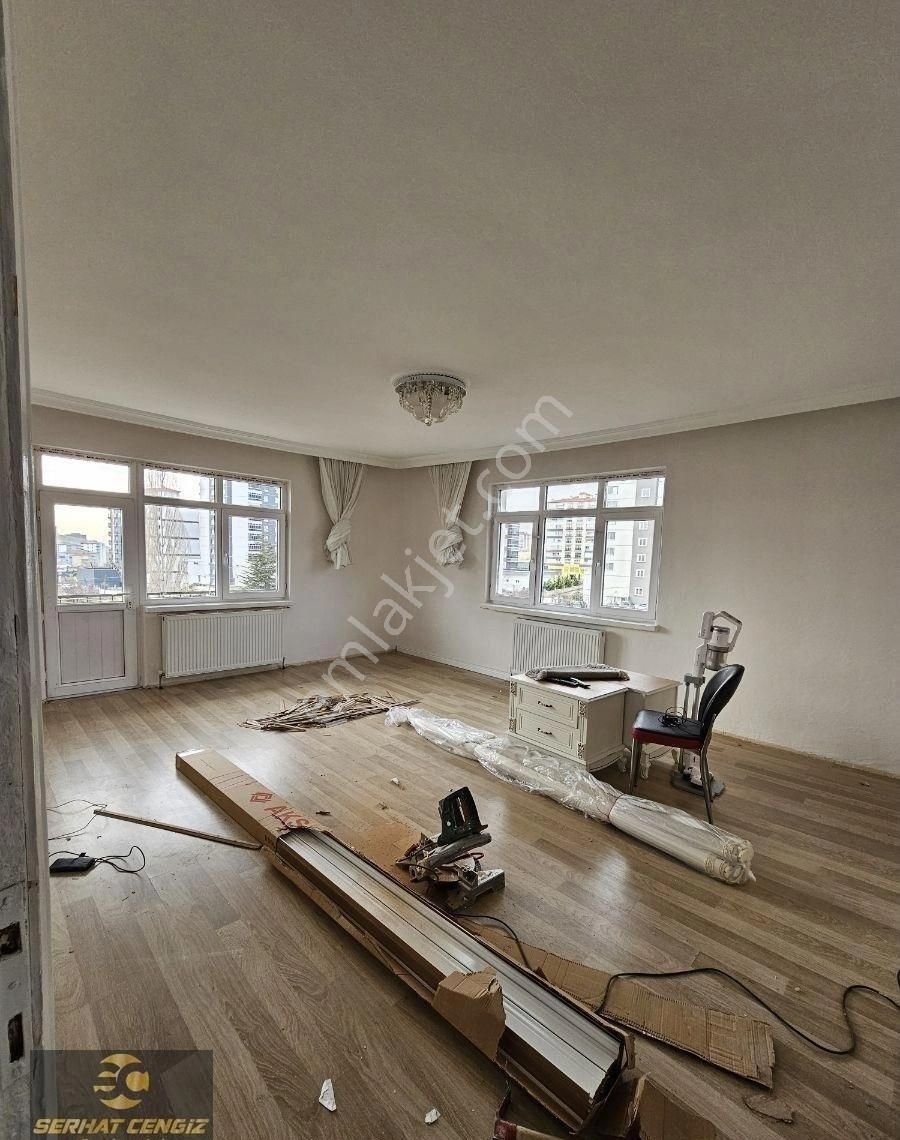 Serhat Cengiz Den Yakacık'ta Yapılı Satılık Daire - Görsel 25