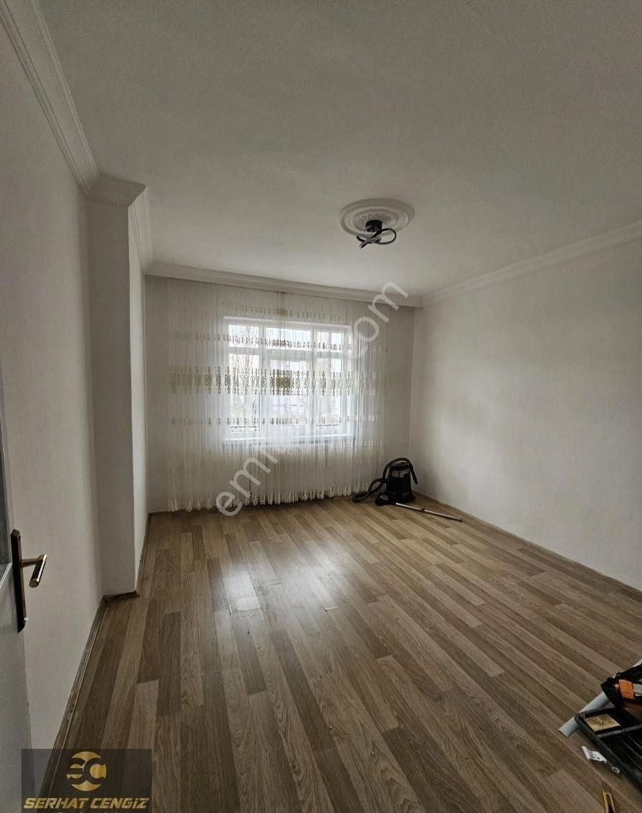 Serhat Cengiz Den Yakacık'ta Yapılı Satılık Daire - Görsel 11