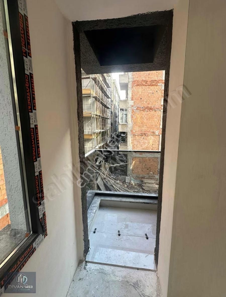 Metrobüse Yakın Bahçelievler De Sıfır 2+1 Daire - Görsel 12