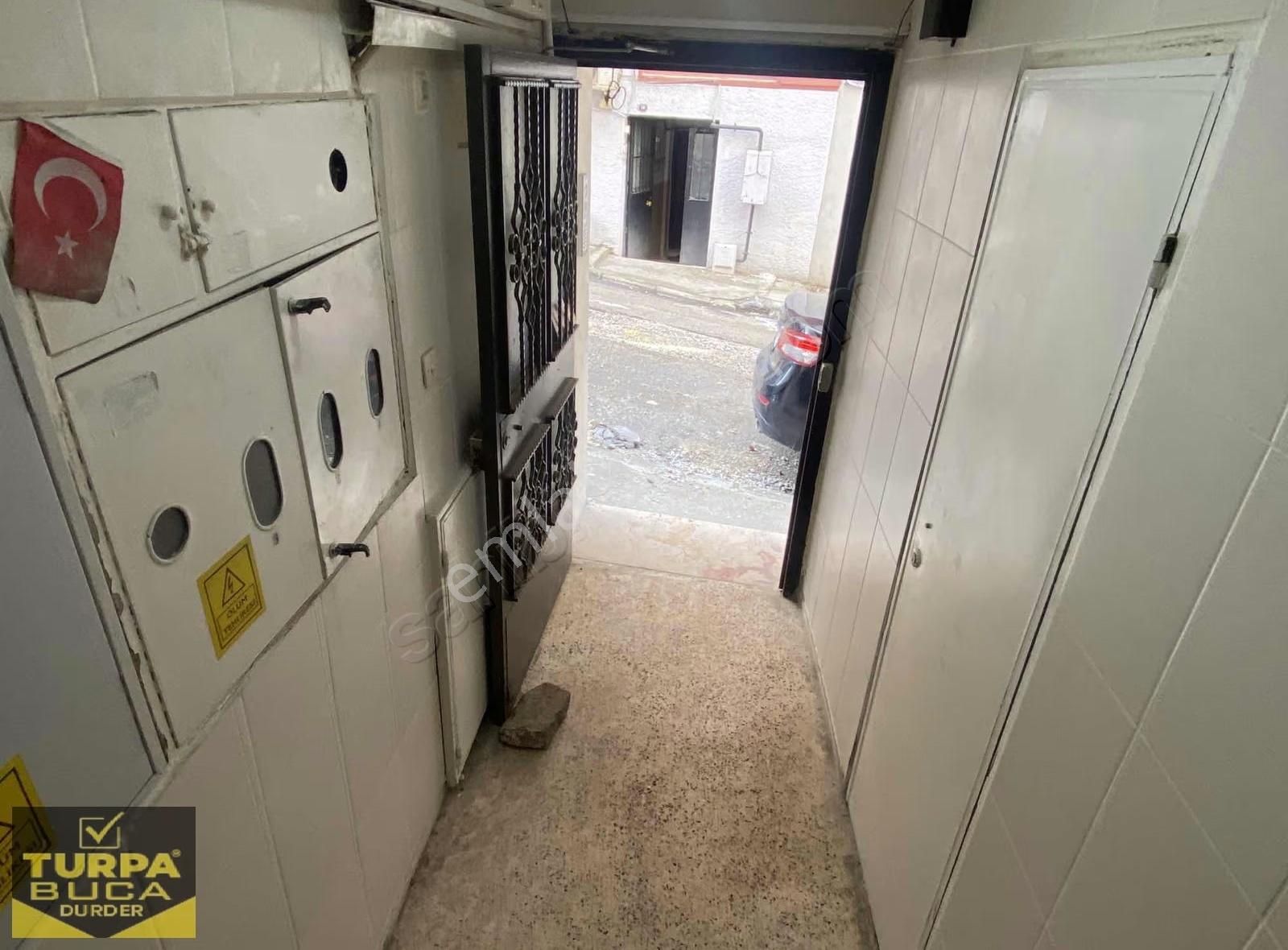 70m2 1+1 Lüks Tasarım Komple Tadilatlı Daire Üçyolmetro Yakını - Görsel 3