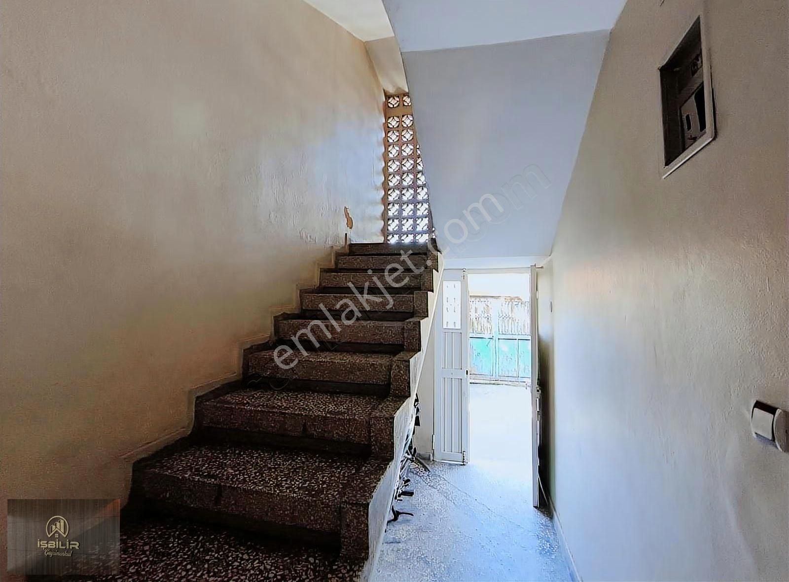 Barbaros Mh. 3 Katlı Müstakil Satılık Ev - Görsel 16