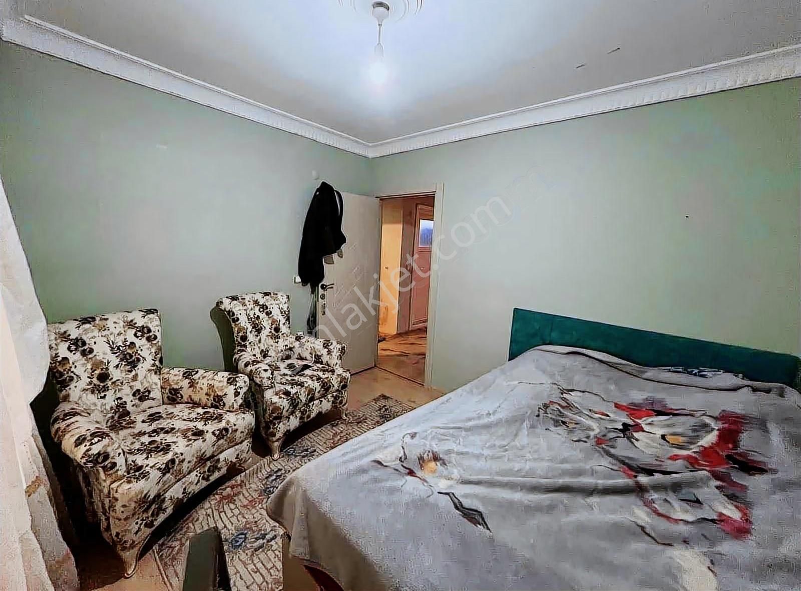 Yüksek Giriş 2+1 Esenyurt Pınar Mahalle Si