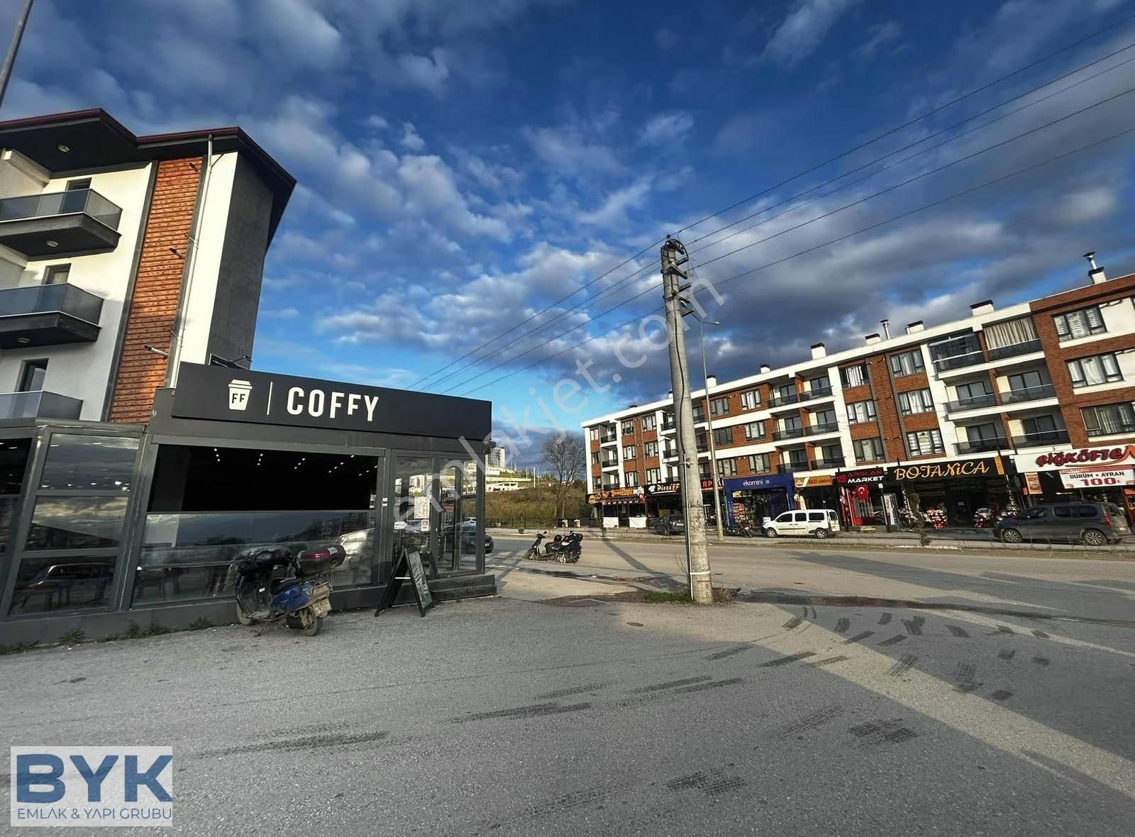 Byk' Dan! Cadde Üzeri! Yüksek Kira Getirisi! İskanlı! Eşyalı! - Görsel 15