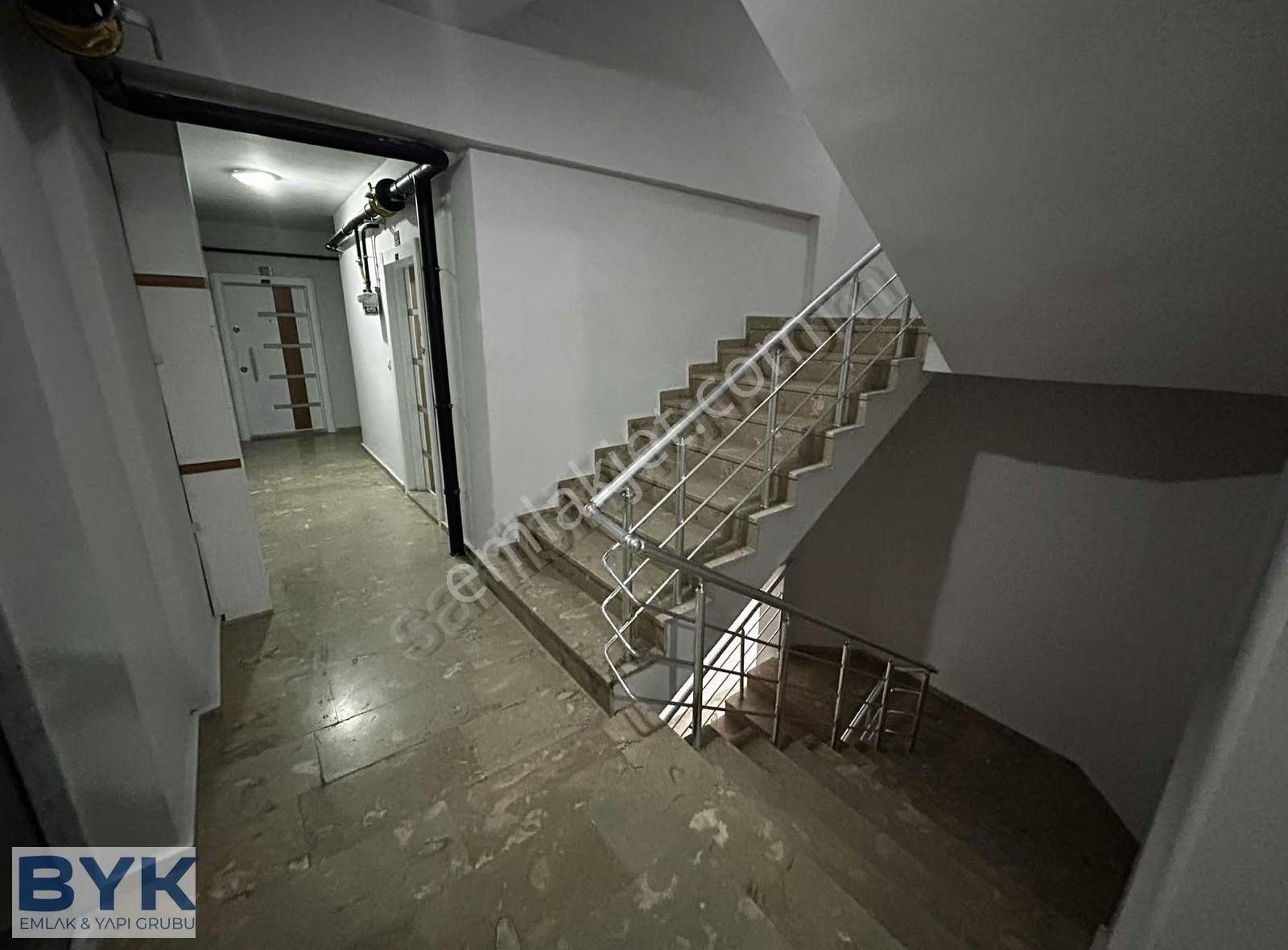 Byk' Dan! İskanlı 2+0! Eşyalı! Geniş M2! Yüksek Kira Getirisi! - Görsel 13